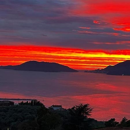 B&B Camera Bellavista Леричі Екстер'єр фото
